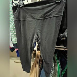 Athleta Ultra High Rise Elation 7/8 performance tight